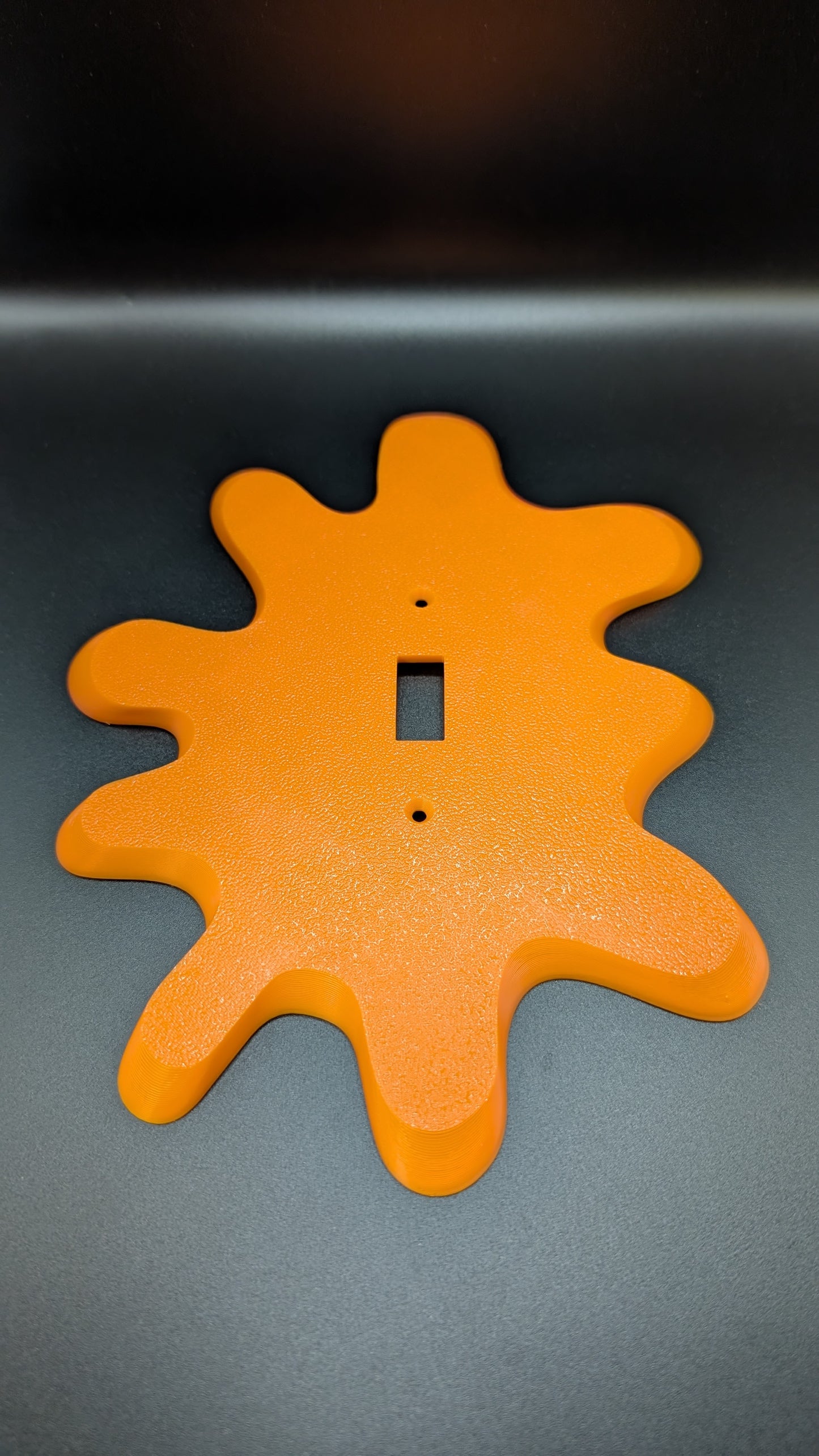 3d printed custom paint splat outlet cover 